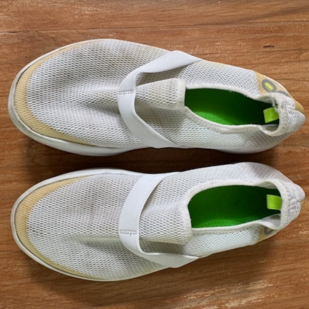 OOFOS Low Mesh Sneaker
